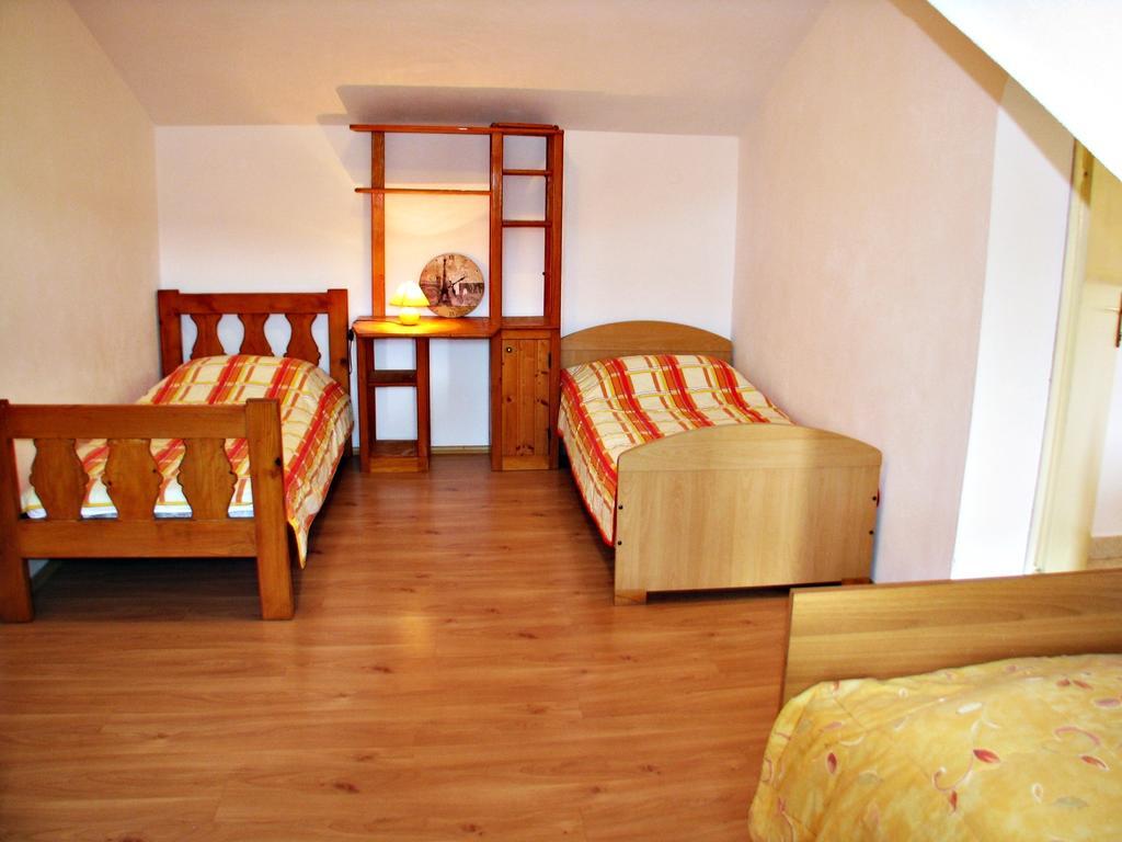 Apartment Martinic Pucisca Phòng bức ảnh